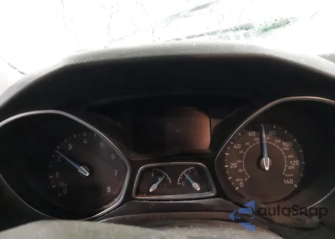 2016 Ford Focus Se z USA, uszkodzony, nr VIN 1FADP3F25GL405504